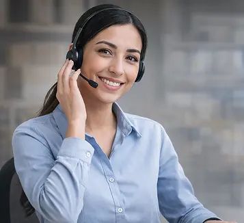 Customer support agent with headset
